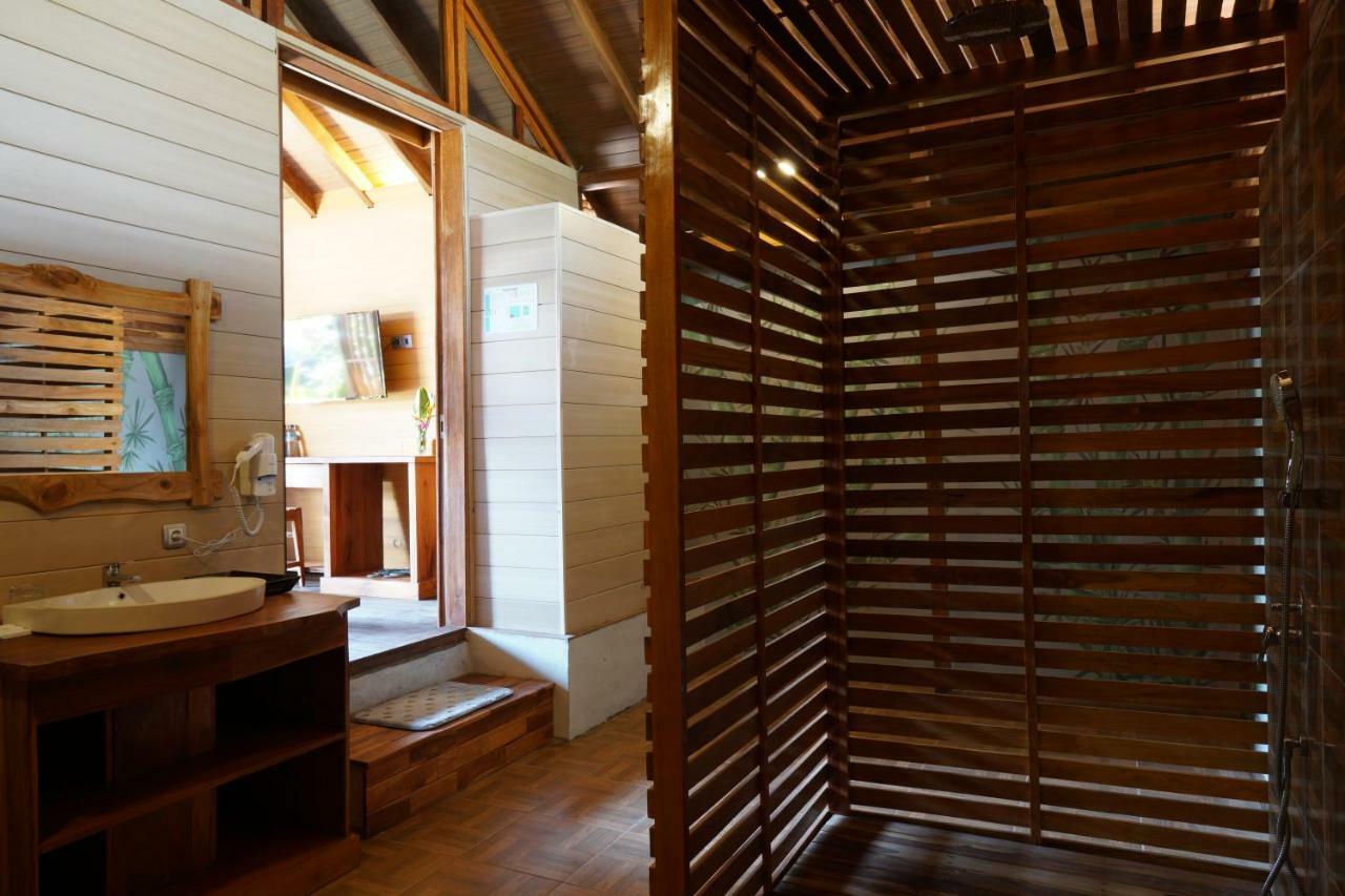 Wah Resort Gili Trawangan Exterior photo